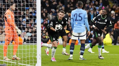 Manchester City ganaba 3 a 0 y arrugó ante Feyenoord para terminar empatando 3 a 3.