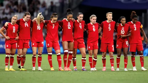 La selección femenina de Canadá en graves problemas.