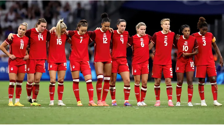 La selección femenina de Canadá en graves problemas.