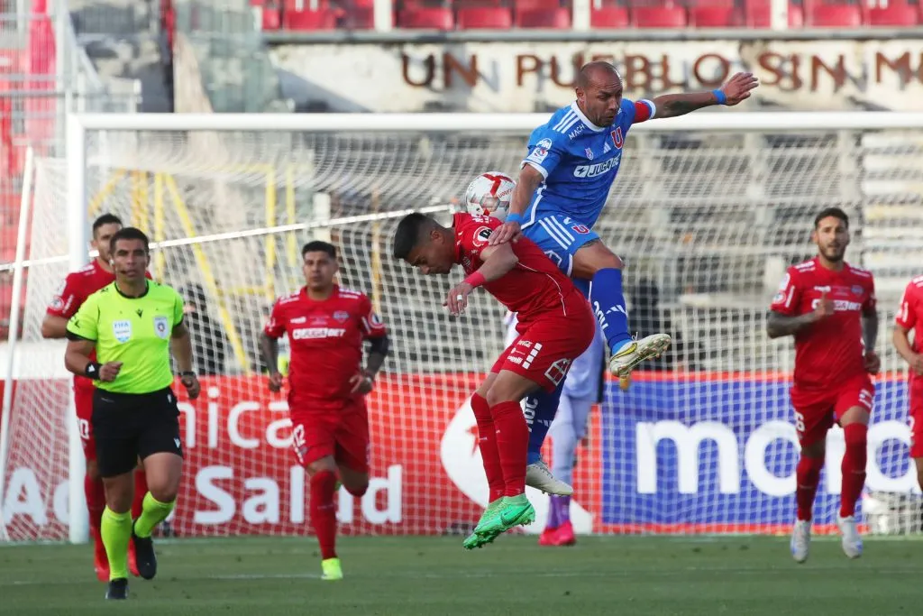 Marcelo Díaz no ha firmado contrato para la próxima temporada con U de Chile. Foto: Jonnathan Oyarzun/Photosport