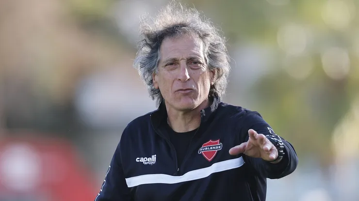 Mario Salas busca club para 2025.