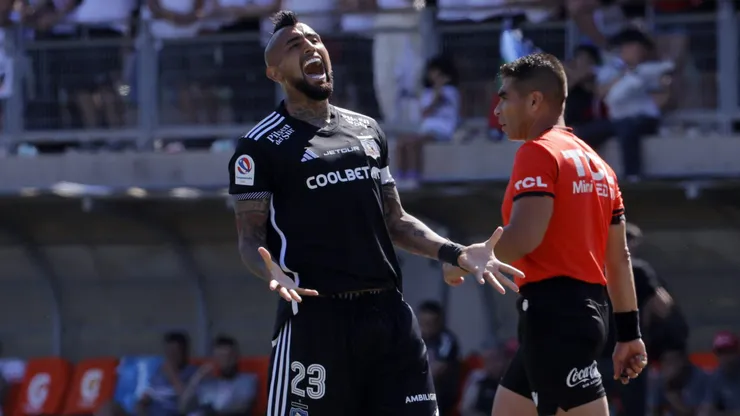 Colo Colo puede tener una serie crisis.