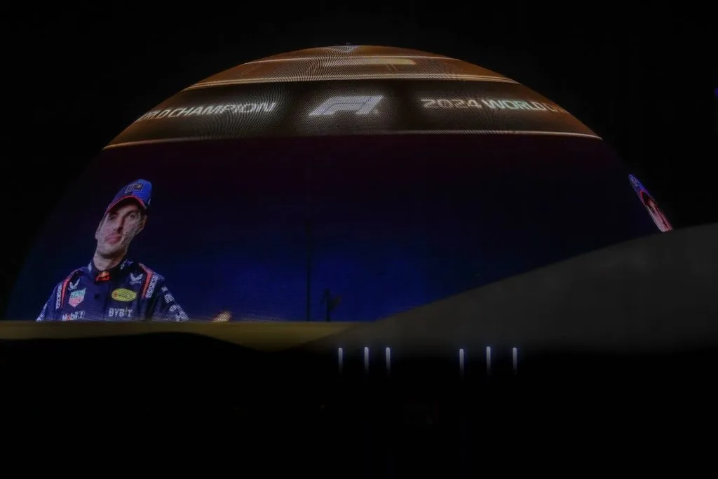 Otra imagen de Verstappen en el GP de Las Vegas. (Imago).