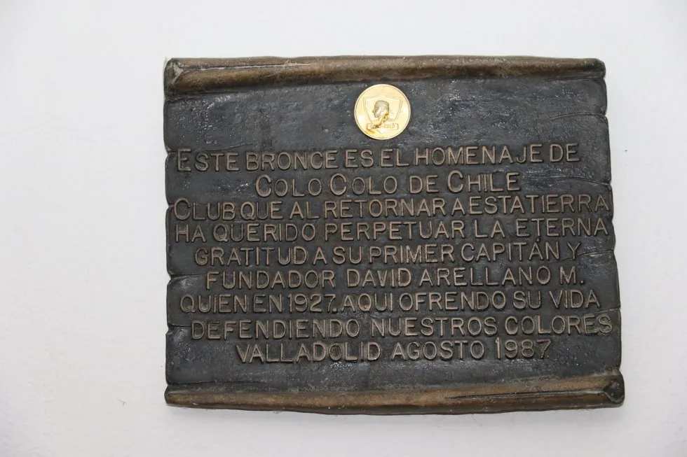 Plaqueta original ubicada en el Estadio José Zorrilla (Archivo)