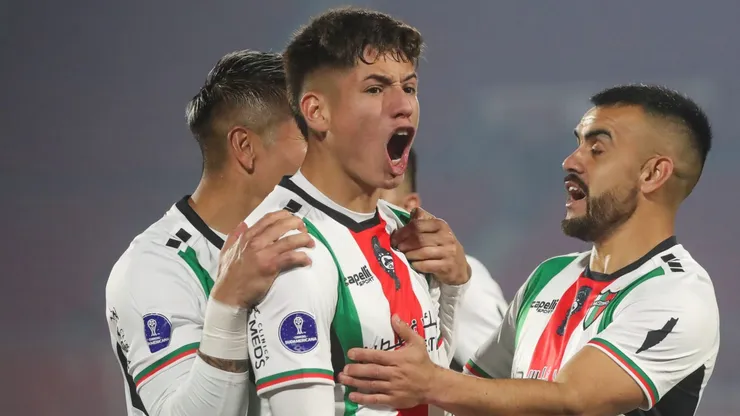 Iván Román renovó su contrato con Palestino