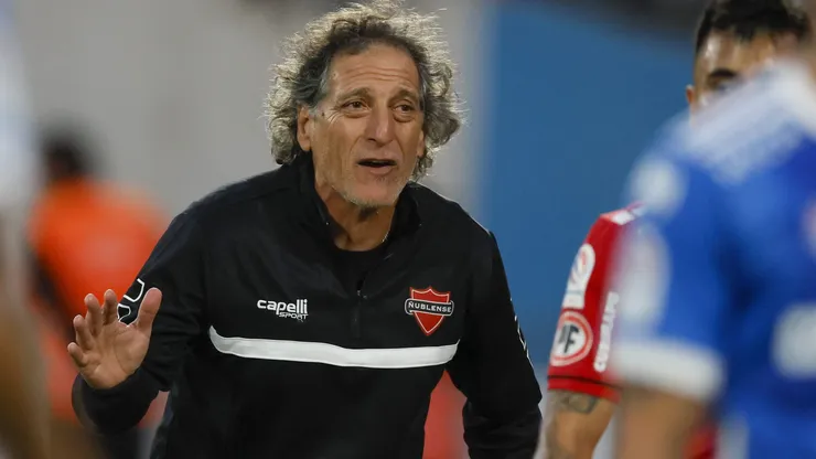Mario Salas quedó descontento con la programación de la final de Copa Chile.