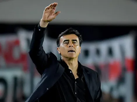 Gustavo Quinteros acusa persecución de árbitros en Argentina
