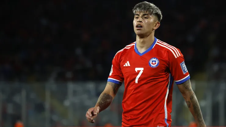 Maxi Guerero asoma como titular en la Roja.