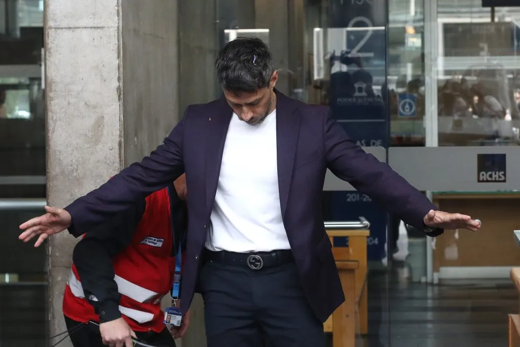 Jorge Valdivia asistió al Centro de Justicia para ser formalizado. Foto: Javier Salvo/Aton Chile