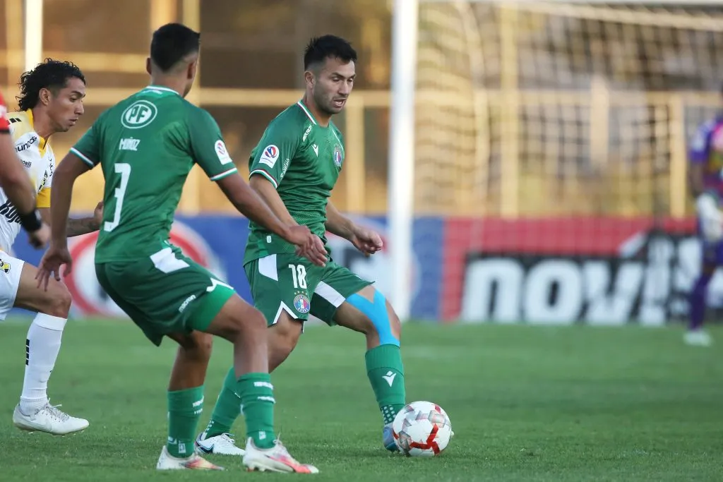 Carlos Villanueva elogió la dupla que hizo con Humberto Suazo