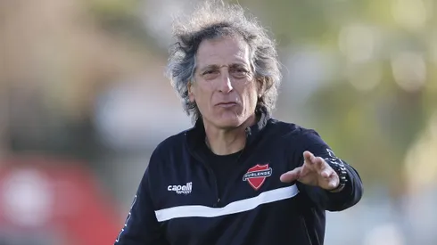 Mario Salas se quejó por la programación de la Copa Chile.