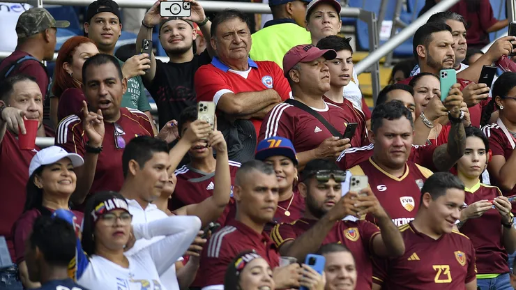 Los venezolanos se organizan por las redes sociales.