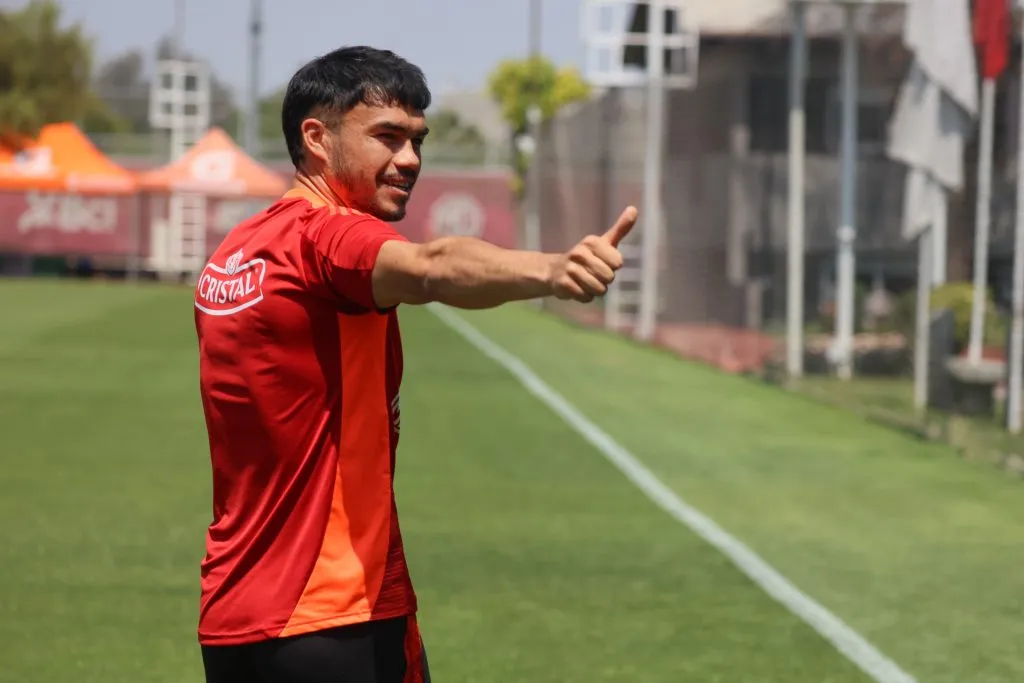 Gabriel Suazo sacó la voz en la Roja. (Dragomir Yankovic/Photosport).