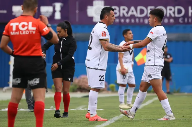 Paredes reemplazó a Patricio Castro en los Microbuseros. (Dragomir Yankovic/Photosport).