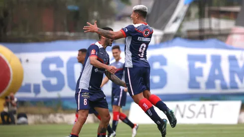 Recoleta espera rival en semis de la B.