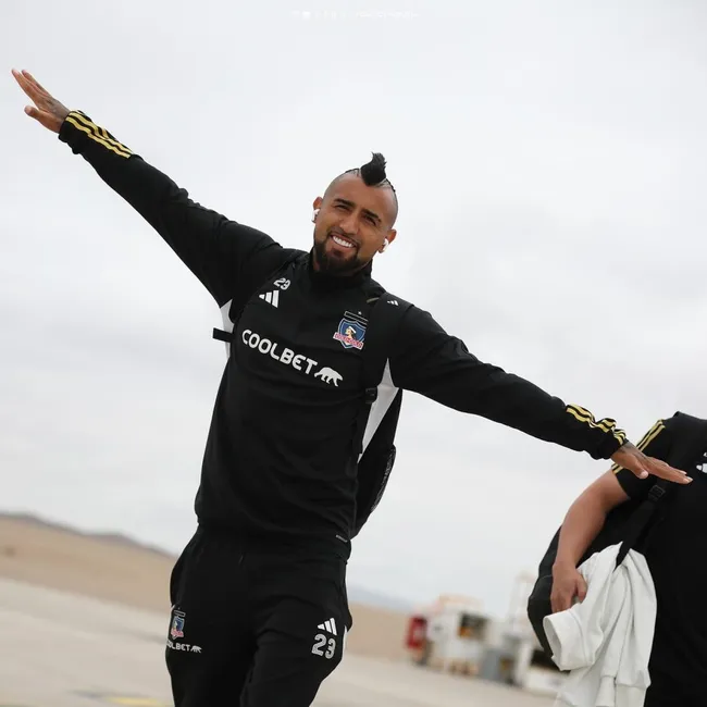 Colo Colo puede subirse al avión rumbo a Estados Unidos para su pretemporada en 2025. Foto: Colo Colo.