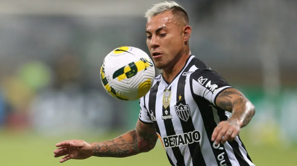 Eduardo Vargas buscará ganar la Copa Libertadores este sábado ante Botafogo.