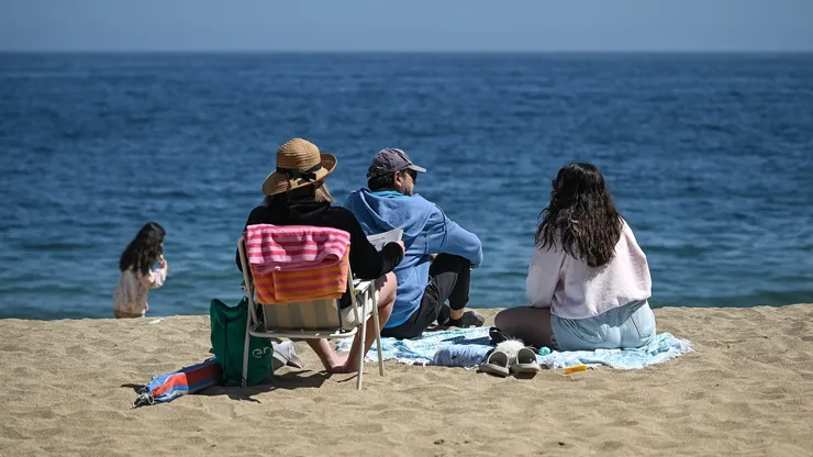 Familia en la playa