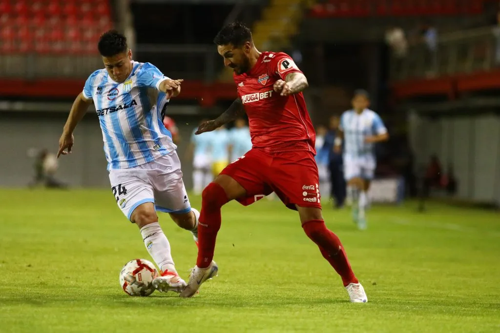 Ñublense sacó ventaja para ir a la final de Copa Chile. Imagen: Photosport.