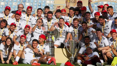 Colo Colo cambia de camiseta para 2025.