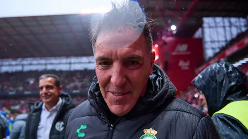 Eduardo Berizzo está pendiente del fútbol chileno.