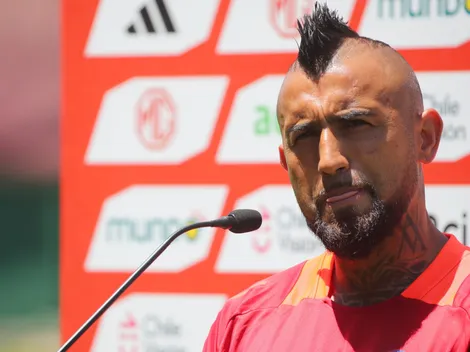 Jugador de Perú arma polémica con Arturo Vidal