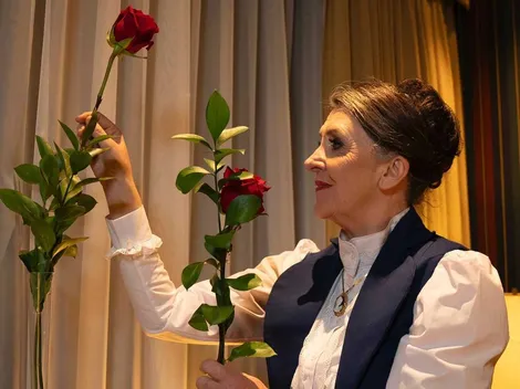 Amanda del Villar llega al teatro