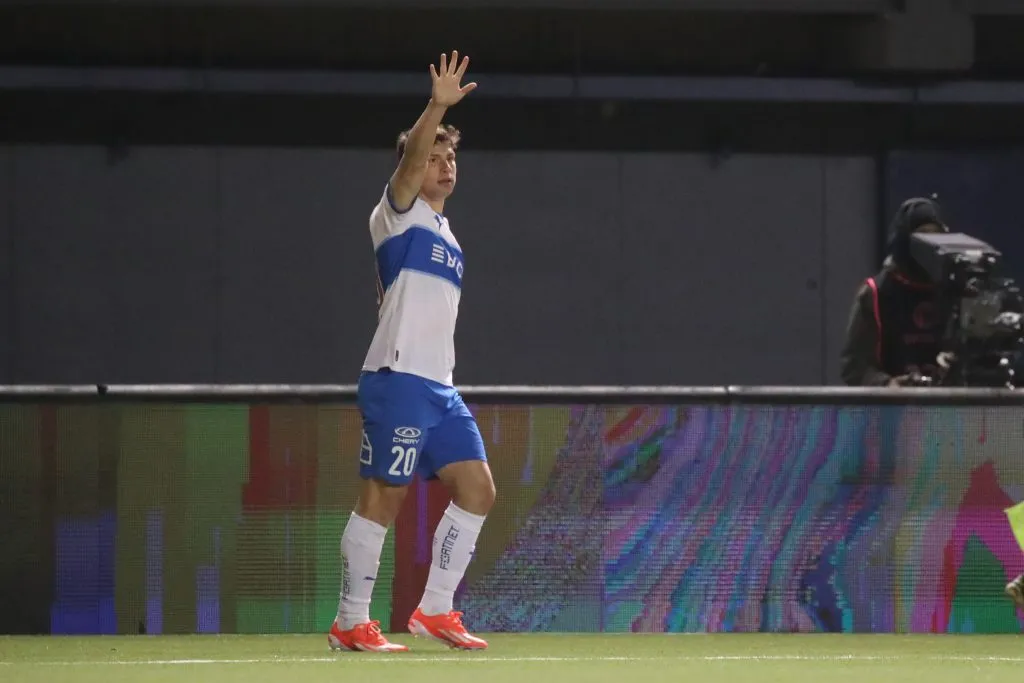 Gonzalo Tapia anotó 11 goles en U. Católica durante este 2024. Imagen: Photosport.