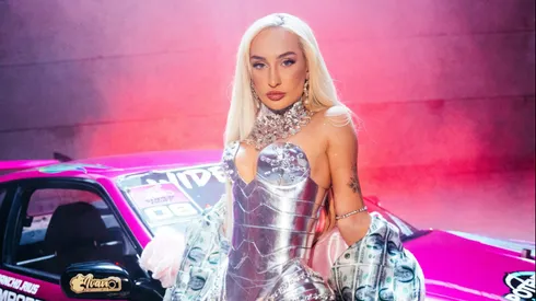 La artista se estrena a un nuevo lanzamiento.