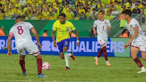 Rodrygo en el partido entre Brasil y Venezuela, en la fecha 2 de las Eliminatorias Sudamericanas 2026.