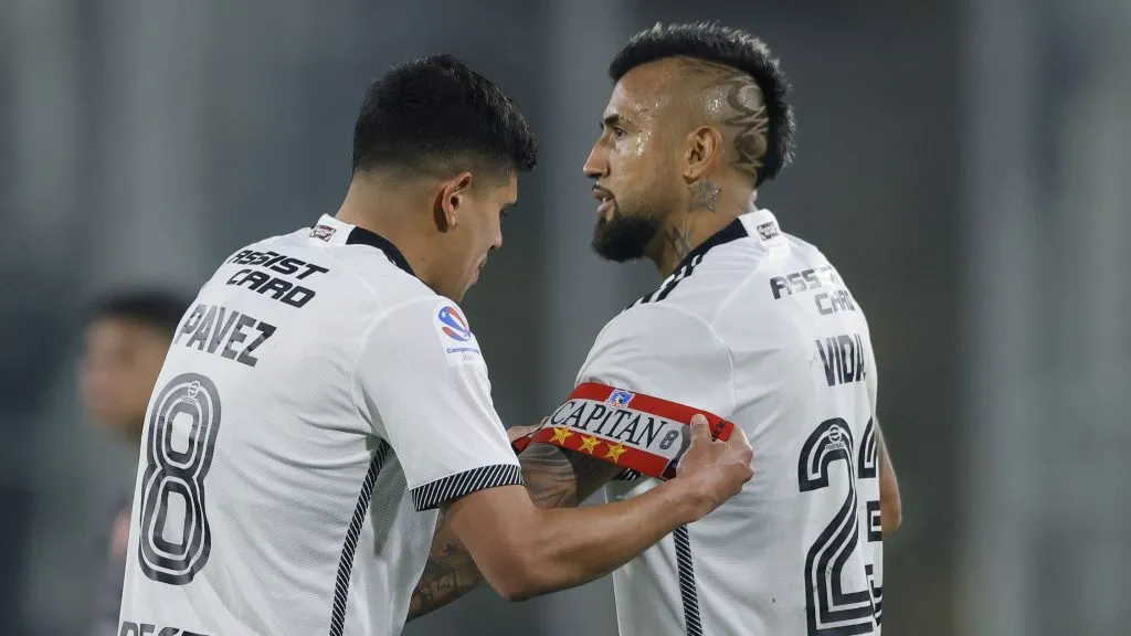 Esteban Pavez y Arturo Vidal, no se presentaron en actividad del centenario.