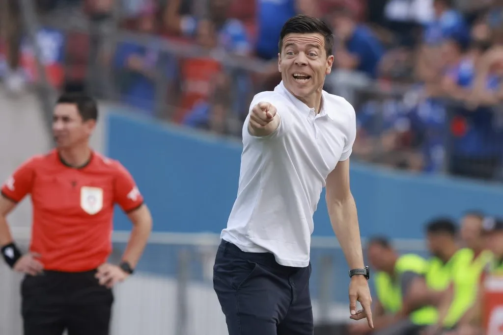 Esteban Solari continuará en Everton cuando todo parecía indicar que saldría. (Felipe Zanca/Photosport).