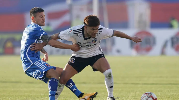 Sigue la disputa entre azules y albos.