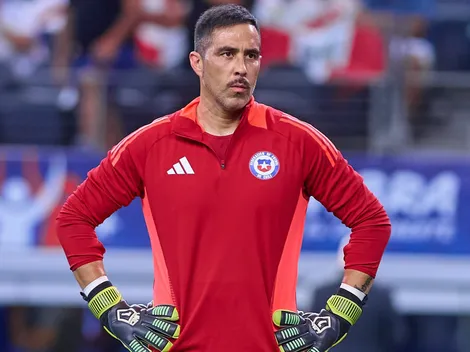Claudio Bravo "ficha" por su nuevo equipo tras el retiro