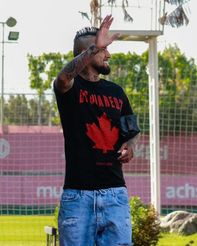 Arturo Vidal regresó este lunes a la selección chilena tras recibir el primer llamado de Ricardo Gareca en su proceso. Foto: Francisca Guajardo, Comunicaciones FFCh.