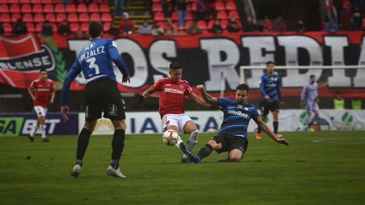 Ñublense venció 3-0 a Huachipato en la fecha 15 del Campeonato Nacional 2024.