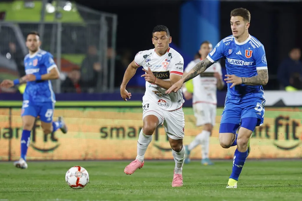 Isaac Díaz enfrentará a Colo Colo con Deportes Copiapó Foto: Pepe Alvujar/Photosport