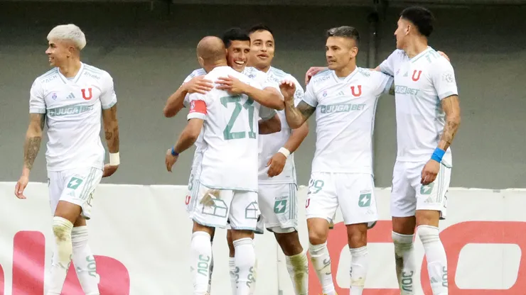 La U ya piensa en fichajes.