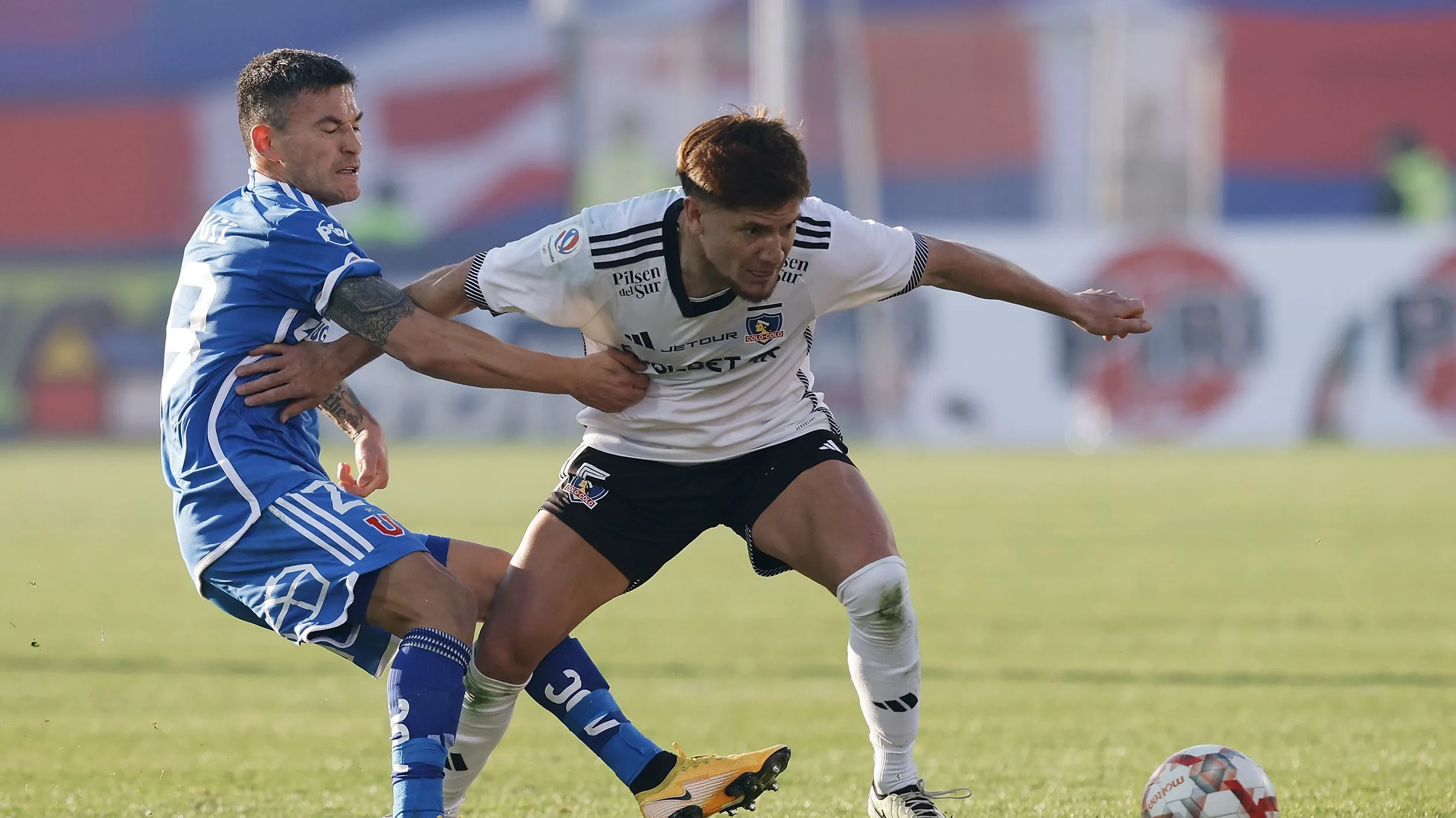 Colo Colo le ganó a U. de Chile en el Tribunal de Disciplina | Photosport