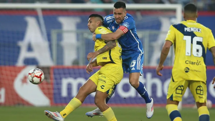 Everton complicó a la U en la Copa Chile.