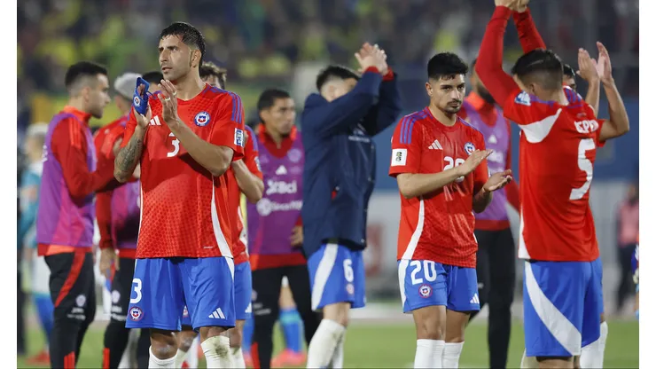 Chile puede tener una sensible baja para los duelos con Perú y Venezuela.