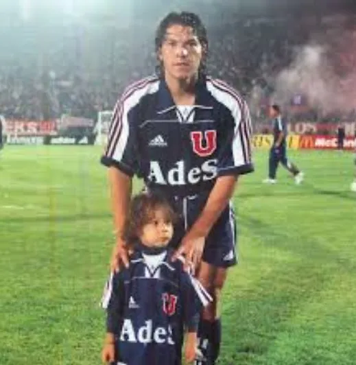 Galdamos padre y el actual jugador de Vasco da Gama.