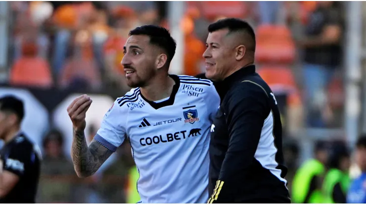Almirón quiere un delantero que acompañe a Correa.