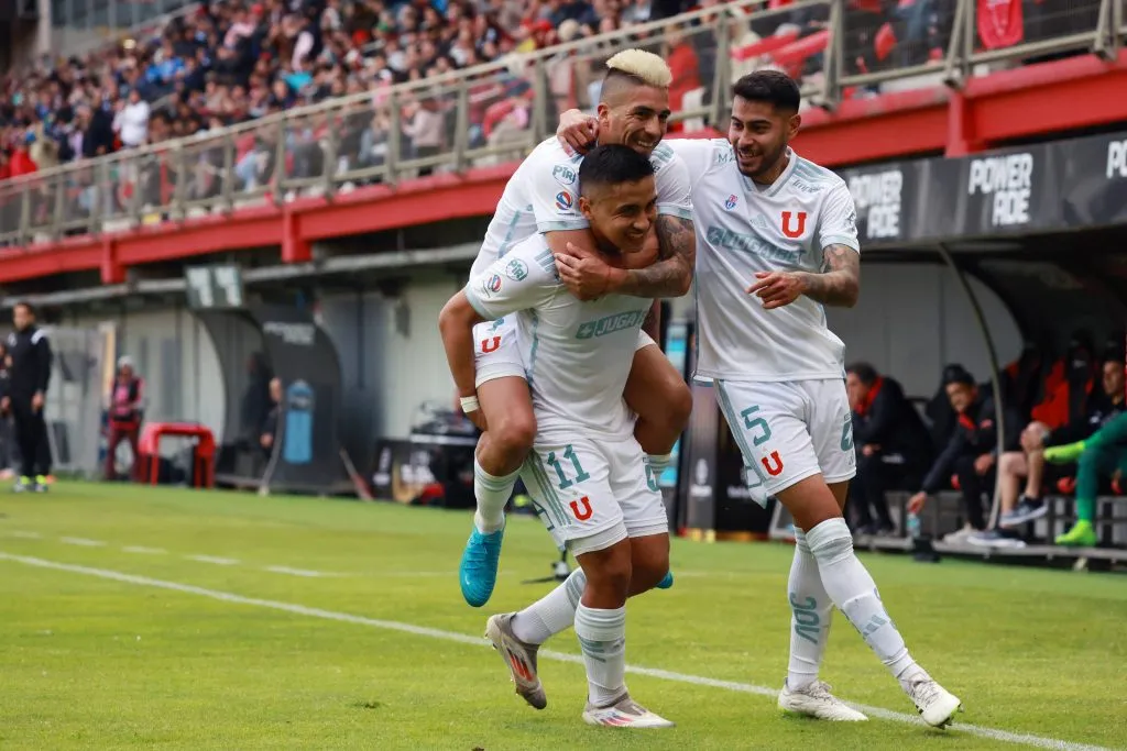 U de Chile se prepara para su último partido ante Everton. Foto: Eduardo Fortes/Photosport