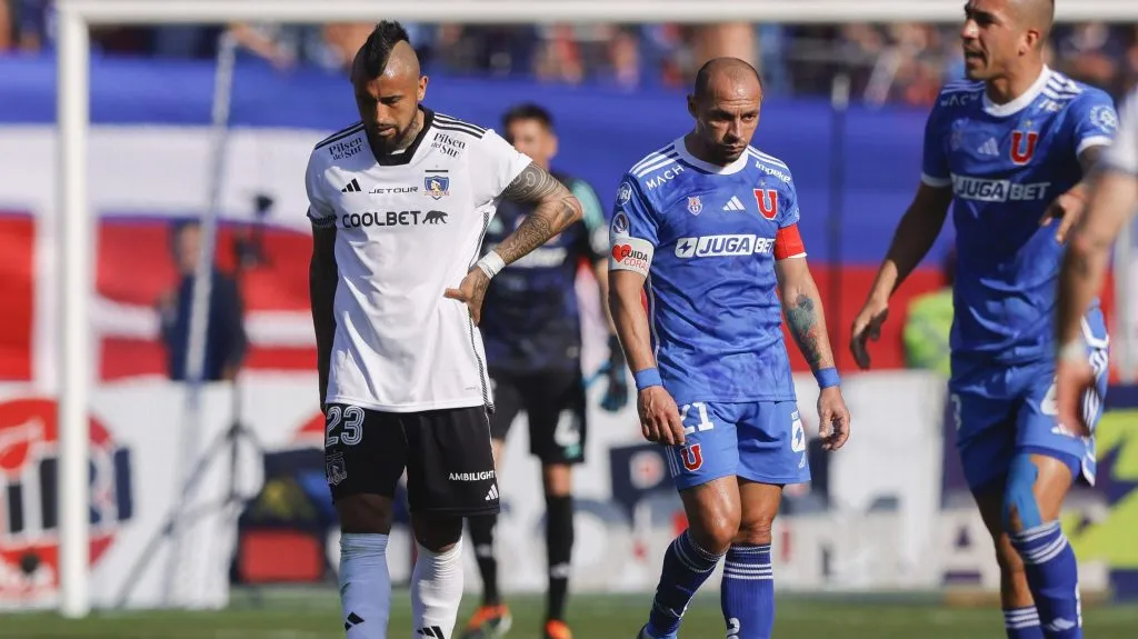 Colo Colo y la U pueden estirar la lucha por el título más allá del final del torneo tras conocerse el fallo. Foto: Photosport.