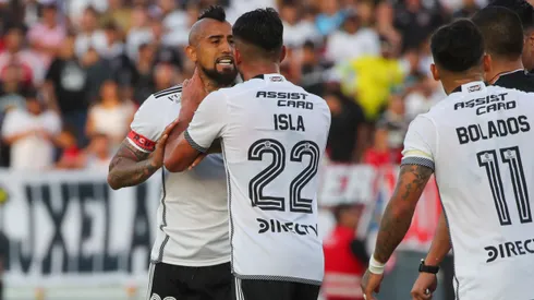 Arturo Vidal es apuntado por la presunta víctima.