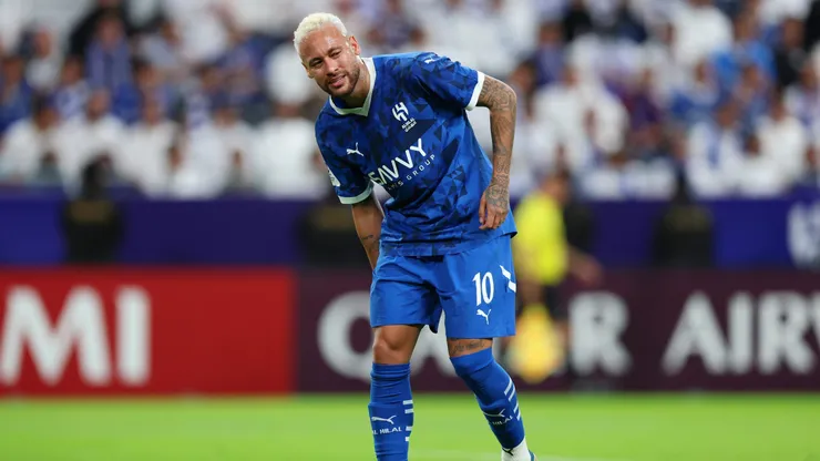 Ney sufrió nueva lesión muscular