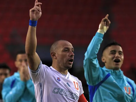 Chelo Díaz saca la jineta de la U en la lucha con Colo Colo