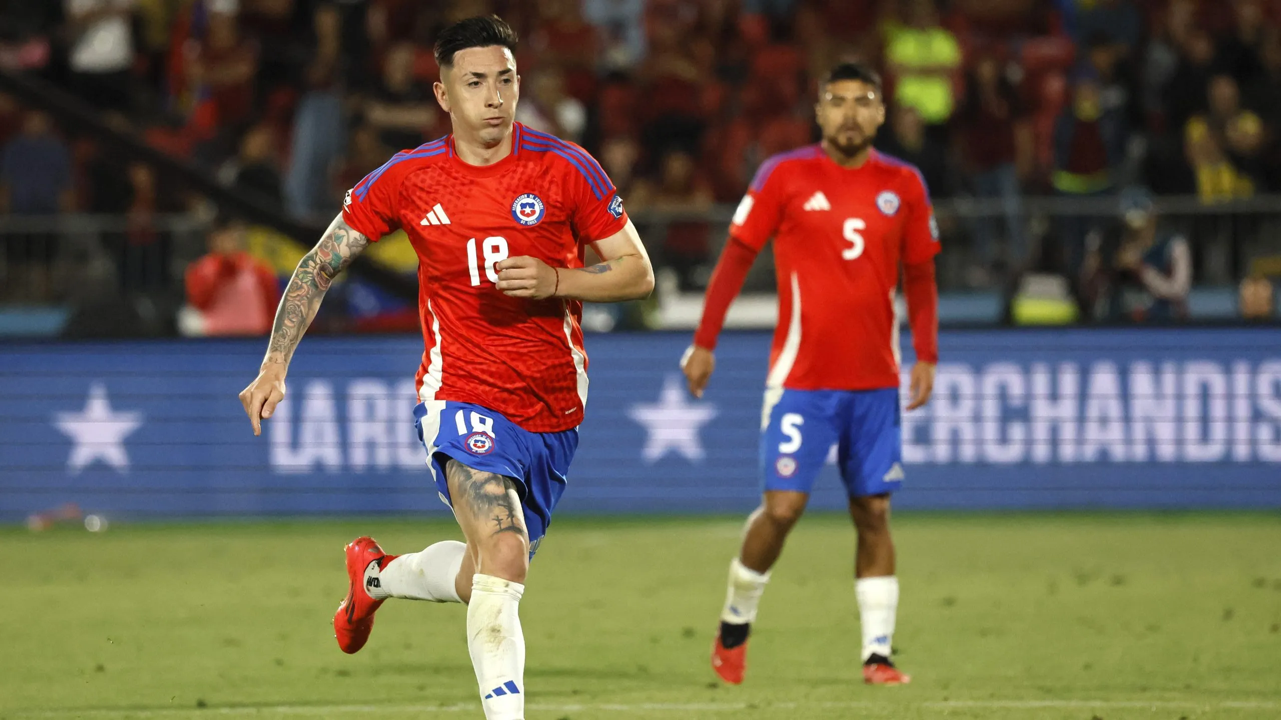 Gallardo llamó a Rodrigo Echeverría y podría llegar a River por la salida de Paulo Díaz.