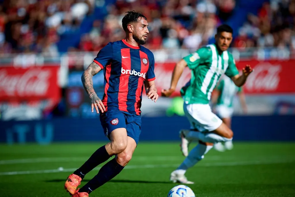 Fydriszewski en acción por San Lorenzo de Almagro. (Roberto Tuero | Imago).